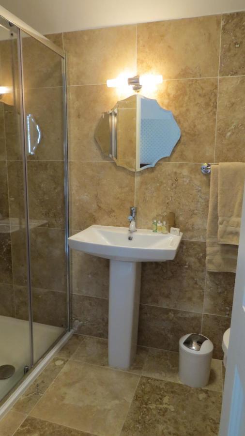 Abbey View House Hotel Youghal Bagian luar foto
