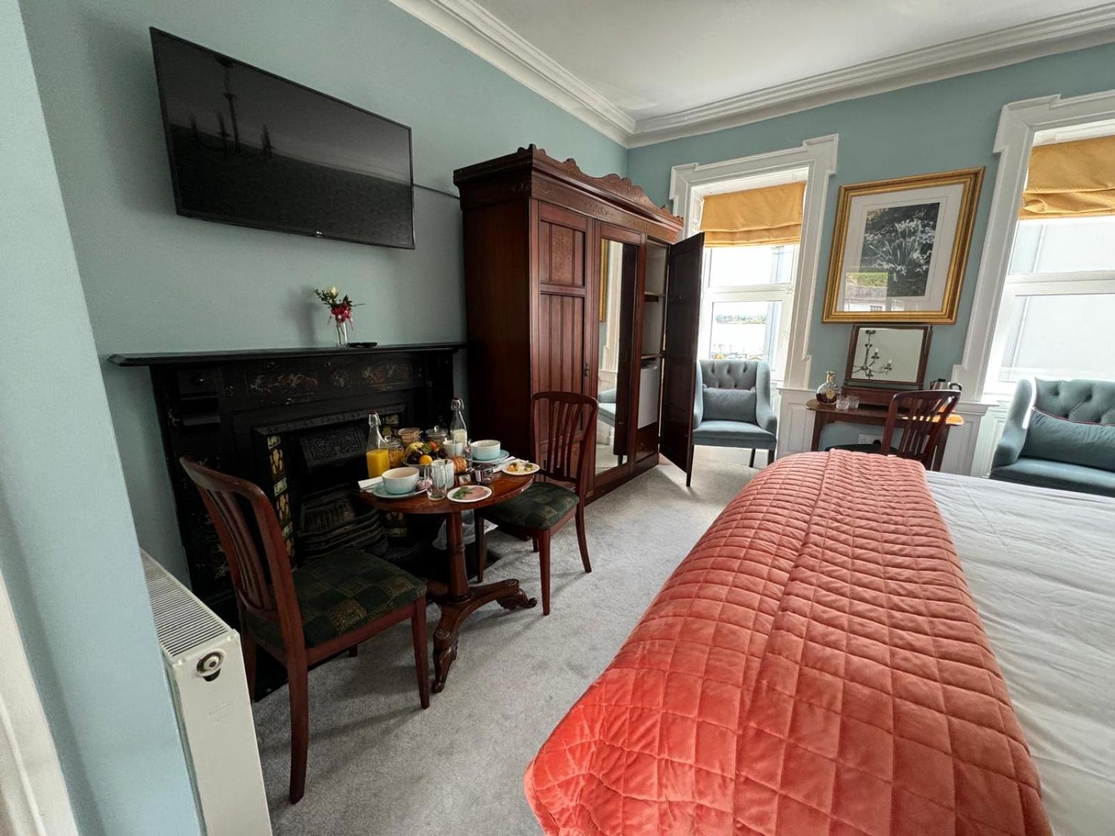 Abbey View House Hotel Youghal Bagian luar foto